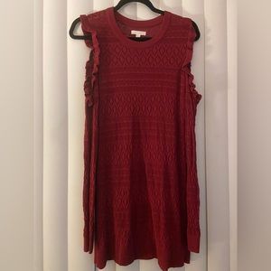 Lauren Conrad cold shoulder stretchy knit top. Size XL